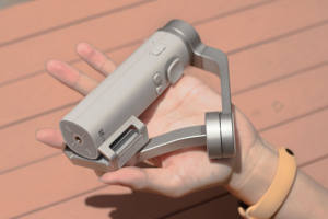 Stock now OEM order Capture <span class=keywords><strong>stabilizzatore</strong></span> cardanico a 3 assi per telefono Selfie Motor palmare Pocket funzionale Mobile Gimbal - Product Image 4