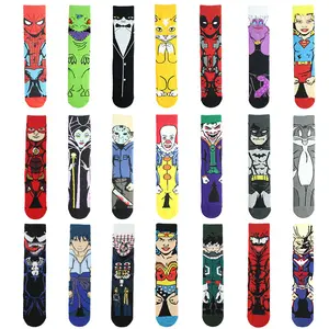 Chaussettes cool pour hommes, vente en gros, personnage de dessin animé, roman, film populaire intéressant, héros