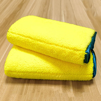 Serviette de nettoyage en microfibre à séchage rapide Esun, motif à carreaux, forme rectangulaire, double velours corail, épaissi, super absorbant, tricoté pour voiture