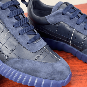 Baskets élégantes pour le quotidien, structure de cadre robuste, amorti de soutien tout au long de la journée, résistantes aux déchirures, construction stable, vintage, durable et cousue. - Product Image 3