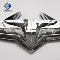 Precio de fábrica personalizado coche insignia fabricante 3D Metal Bull coche Logo insignia emblema para la decoración del cuerpo del coche