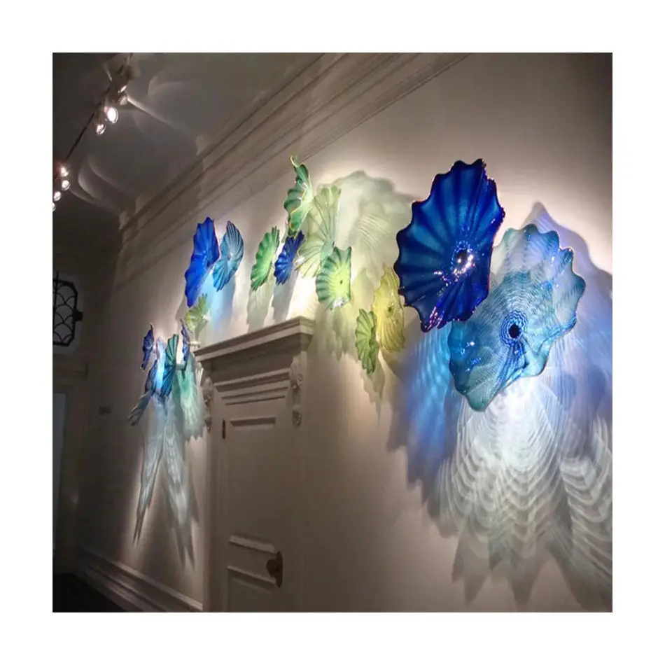 Vente en gros d'art de décoration intérieure moderne Plaques de verre suspendues en verre de Murano de style personnalisé