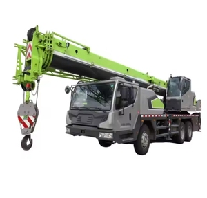 Camión grúa Zoomlion usada de alta eficiencia de 25 toneladas, modelo 2022 hecho en China con motor de caja de cambios, motor bomba PLC a la venta - Product Image 3