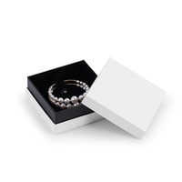 Caja de Regalo de Lujo Personalizada para Joyería Pequeña, para Reloj, con Laminado Mate, Forro de Esponja, Logotipo Personalizado y Cierre Magnético