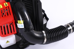 Soplador de Hojas a Gasolina de 76CC con Correas Acolchadas Tipo Mochila para Jardinería - Product Image 3