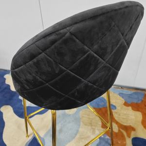 Chaises de salle à manger en tissu velours avec pieds en métal chromé doré, design moderne, vente en gros, ensemble de chaises de <span class=keywords><strong>bar</strong></span> pour la maison - Product Image 5