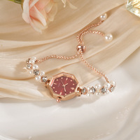 Montre à quartz rétractable élégante de style rétro avec perles, édition haut de gamme, écologique, luxe léger, tendance, minimaliste, en alliage