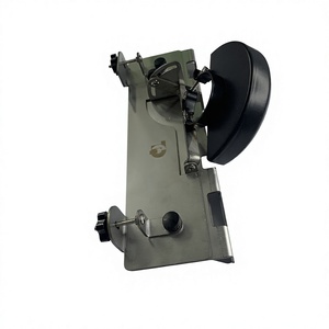 Coupe-carreaux réglable en acier inoxydable, outil de chanfreinage manuel pour des coupes précises à 45 degrés des bords des carreaux, fabriqué au Vietnam - Product Image 1