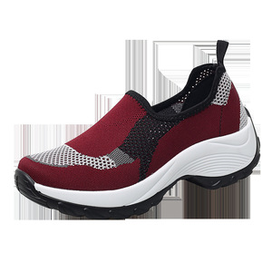 Zapatillas de deporte casuales sin cordones suaves transpirables de malla para <span class=keywords><strong>mujer</strong></span> - Product Image 3