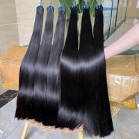Lots de Cheveux Naturels Vietnamiens Non Traités 12A, Vierge Extra Lisses Doublement Tirés Aligné Cuticule pour Revendeurs