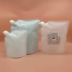 Hochwertige kundenspezifische Auslaufbeutel für Reinigung der Schlammfolie Verpackungsbeutel Verpackungsbeutel für Hautpflege Reiniger Lotion