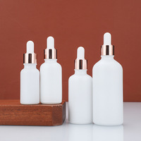 5ml10ml15ml20ml30m50ml100ml Bouteilles en verre dépoli en gros Flacons compte-gouttes d'huile essentielle opaques Conteneurs cosmétiques étanches