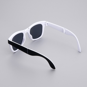 Gafas de Sol de Diseño Compactas y Portátiles Promocionales al por Mayor 2025, Unisex, Plegables de Bolsillo, PC UV400, Morado/Azul/Verde/Negro/Amarillo - Product Image 4
