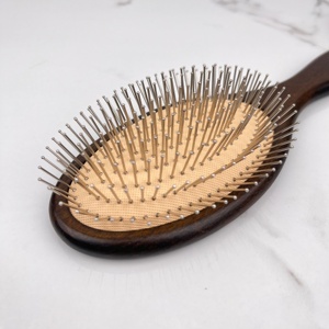 <span class=keywords><strong>Cepillo</strong></span> <span class=keywords><strong>de</strong></span> Pelo <span class=keywords><strong>de</strong></span> Madera con Púas <span class=keywords><strong>de</strong></span> Metal, Peine <span class=keywords><strong>de</strong></span> Masaje para el Cuero Cabelludo Antiencrespamiento, <span class=keywords><strong>Cepillo</strong></span> <span class=keywords><strong>de</strong></span> Pelo Clásico <span class=keywords><strong>de</strong></span> Color <span class=keywords><strong>Antiguo</strong></span> con Cojín para <span class=keywords><strong>Cabello</strong></span> Grueso - Product Image 6