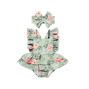 Vêtements pour bébé fille pas chers, barboteuse à volants et bretelles pour nouveau-né, barboteuse à petites fleurs bleues, vente en gros, vêtements d'été - Product Image 4