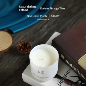 Ensemble diffuseur de parfum et bougie parfumée Platinum sous marque privée, boîte noire, bois et verre, forme irrégulière, parfum frais, désodorisant - Product Image 4