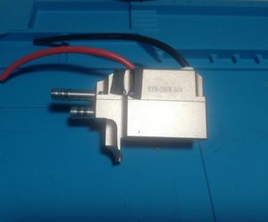 Kolu tamir servisi için 20bar 808nm HYN-1200W makro kanal diyot lazer yığını - Product Image 2