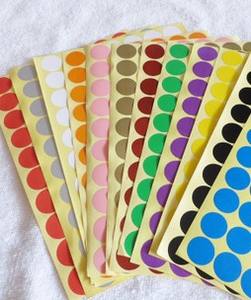 Impresión de etiquetas Logotipo personalizadoPegatinas autoadhesivas impermeables con presentación Premium Etiqueta impermeable - Product Image 6