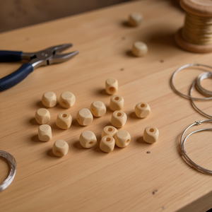 Perline in legno Ilan 14x14mm naturali per artigianato e creazione di gioielli - Product Image 3