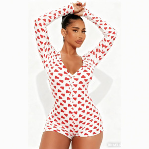 Pijama Enterizo con Estampado de Corazones de San Valentín para Mujer, Ajuste Delgado, con Solapa Trasera Funcional con Botones - Product Image 3