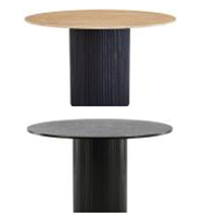Ensemble de table à manger en bois convertible de style nordique moderne, fourni par l'usine, assemblé de manière stable pour une utilisation dans les restaurants et les hôtels, en vente