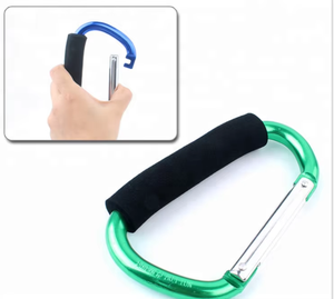 Offre d'usine : Accessoire de poussette grande taille, crochet de maman en aluminium avec porte-clés mousqueton pour le shopping, les chaussures de ski et les éponges - Product Image 3