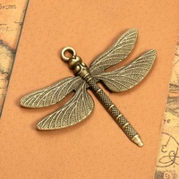 Breloque Libellule Veineuse 71x63mm en Alliage de Zinc Argent Vieilli pour Bijoux de Costume Steampunk