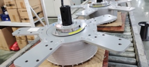 Ventiladores de Techo HVLS de 24 pies con Bajo Consumo de Energía, 6 Aspas de Aluminio, Motor de CA de 220V, Bajo Ruido, 13000 CFM para Salas de Exposiciones y Almacenes - Product Image 4