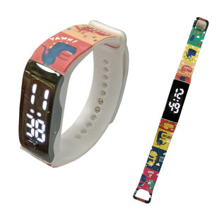 2023 Sport Bracelet Silicone Motif Numérique Bracelet Enfants Enfants Led Montre Unisexe En Plastique Bébé Montre Montre Intelligente pour Enfants - Product Image 1