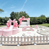 Château gonflable commercial blanc, ensemble de jeux souples, structure d'escalade pyramidale avec piscine à balles pour événements et locations de fêtes pour enfants