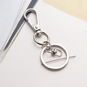 Llavero Metálico de Alta Calidad con Cierre de Mosquetón y Anillo para Llaves, Duradero y Pulido, para Bolsos y Llaves - Product Image 4