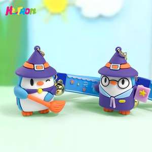 Lindo creativo Magic Academy pequeño pingüino llavero bolsa de <span class=keywords><strong>goma</strong></span> colgante para hombres y mujeres al por mayor - Product Image 3