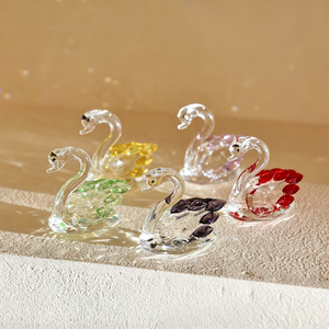 Ornement Cygne en Cristal Coloré Fait Main Écologique – <span class=keywords><strong>Figurine</strong></span> Décorative pour la Maison, Symbole d'Amour, Souvenir, Cadeau de Mariage - Product Image 3