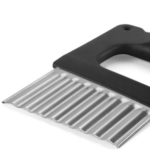 Eco-Friendly Stainless Steel Kitchen Cutter Wavy Blade Potato <strong>Crinkle</strong> <strong>Cutting</strong> Tool Metal Chopping <strong>Knife</strong> for Cooking PE Plastic - Product Image 3