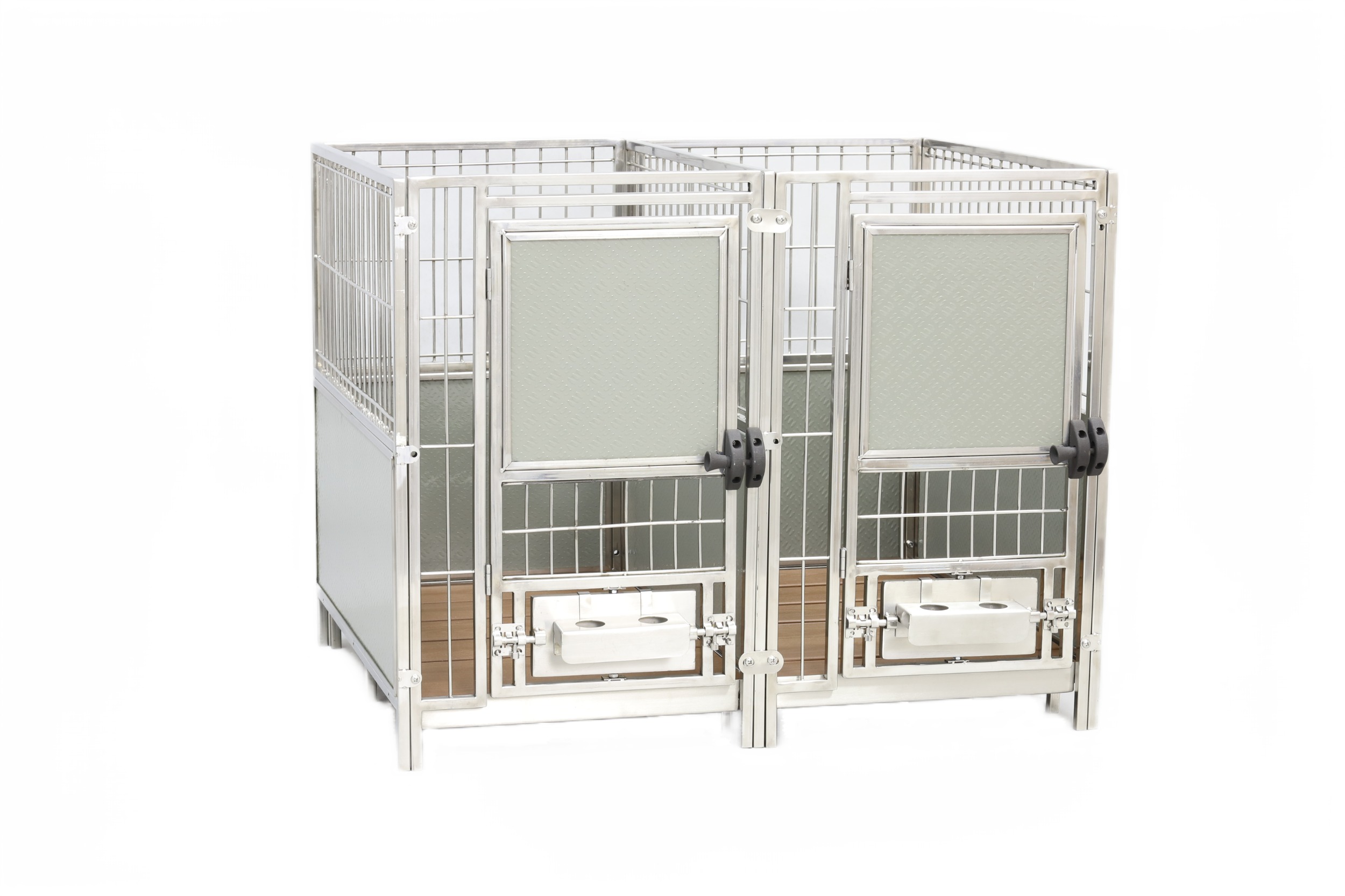 FRP Kennel with Wire Grid Door