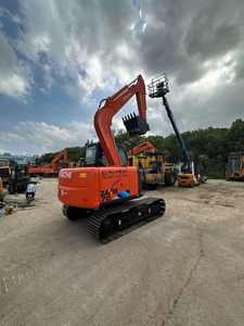 Excavatrice sur chenilles hydraulique Hitachi ZX70 d'occasion, excavatrice Hitachi ZX70 usagée - Product Image 2