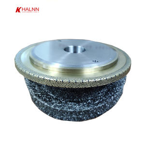 Rouleaux en diamant spéciaux pour les machines à rectifier les engrenages, affûteurs de roues en corindon, affûteurs rotatifs CVD, outils d'affûtage - Product Image 1