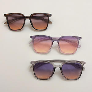 Lunettes de soleil carrées unisexes Qianai, verres AC UV400, monture large, protection solaire tendance, pour voyage, conduite et utilisation sur scène - Product Image 1