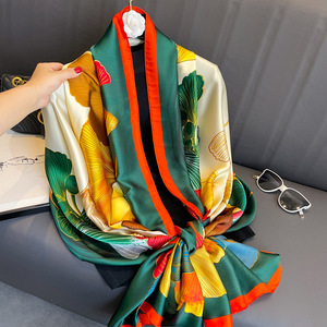 Nouvelle Écharpe Longue Imprimée Haut de Gamme en Soie Satinée Fine 180 cm Printemps/Été, <span class=keywords><strong>Voile</strong></span> de Voyage Anti-UV Style Ethnique Musulman - Product Image 6