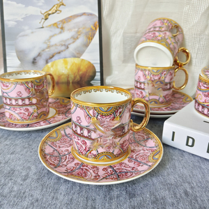 Nouvel ensemble de café de luxe en porcelaine fine de 15 pièces pour la décoration de la maison - Product Image 2