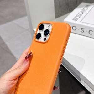 เคสโทรศัพท์มือถือสีพื้นแบบป้องกันแรงกระแทก 360 องศา พร้อมเลนส์แม่เหล็กป้องกันกล้อง สำหรับ iPhone 16 Pro Max - Product Image 3