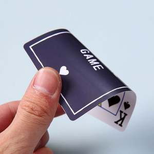 Cartas de Juego Personalizadas con Impresión de Logotipo, Mazo de Póker con Núcleo Blanco de 300 g/m² para Casino, Juegos Promocionales y Regalos - Product Image 3