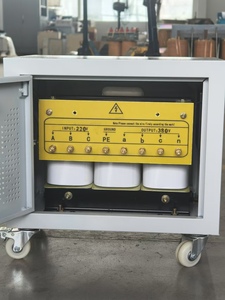15KVA 25KVA 30KVA 380V 400V a 220V 110V Transformador de aislamiento de tipo seco automático trifásico a monofásico - Product Image 4