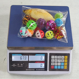 Set di 14 Giocattoli per Gatti in Cotone Biologico con <span class=keywords><strong>Catnip</strong></span>, Palla di Pelliccia e Campanello a Forma di Pesce, Topolino Divertente - Product Image 6