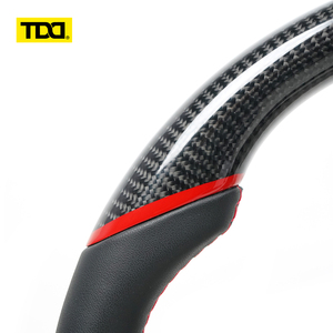 Volant en fibre de carbone TDD compatible avec Mini Cooper F54 F55 F57 F56 2022-2024 - Product Image 4