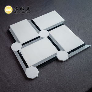 Mosaico de Mármol Blanco de Thassos con Borde Negro, Patrón Cuadrado para Pared Decorativa de Sala de Meditación - Product Image 1