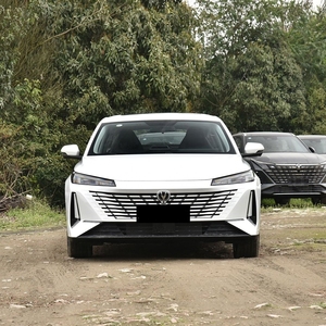 2025 Changan Eado <span class=keywords><strong>Automobile</strong></span> PLUS 1.5L voiture compacte essence manuelle édition de luxe remise de prix - Product Image 5