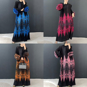 두바이 스타일 단정한 드레스 핫세일 프린팅 루즈 캐주얼 플리츠 드레스 빈티지 미디 기장 시크 핸드메이드 플라워 카프탄 로브 - Product Image 3