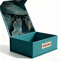 Boîtes cadeaux rigides magnétiques vert foncé avec logo imprimé en or, emballage de luxe personnalisé pour bijoux, bracelets et produits cadeaux
