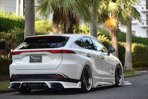 Pour <span class=keywords><strong>Toyota</strong></span> HARRIER kit carrosserie HARRIER mises à niveau RW style diffuseur de lèvre avant jupe latérale spoiler grill kit carrosserie - Product Image 6